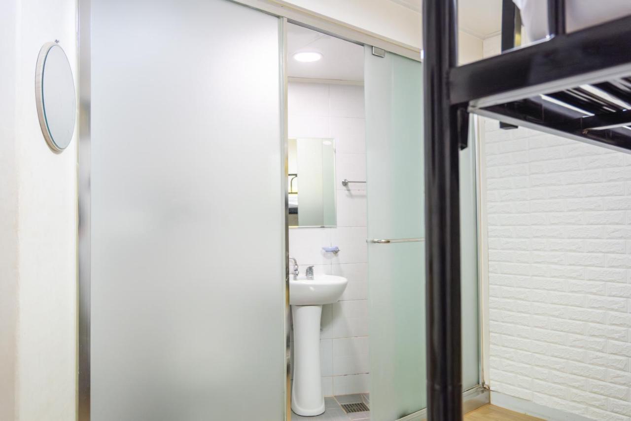 24 Guesthouse Dongdaemun Market Сеул Екстер'єр фото