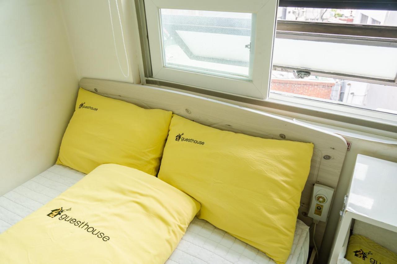 24 Guesthouse Dongdaemun Market Сеул Екстер'єр фото