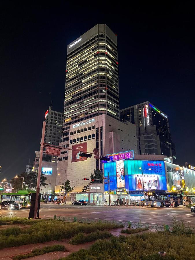 24 Guesthouse Dongdaemun Market Сеул Екстер'єр фото
