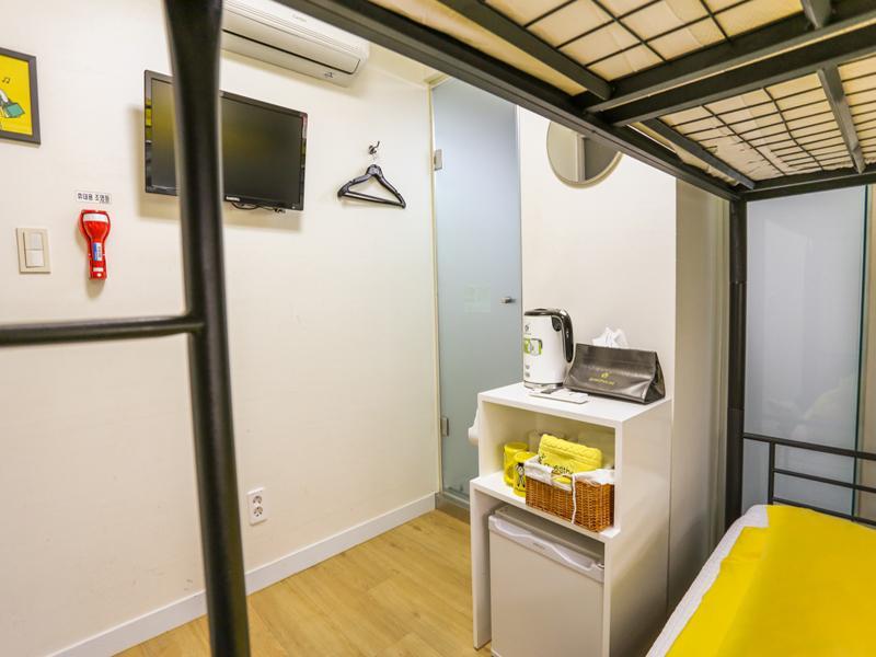 24 Guesthouse Dongdaemun Market Сеул Екстер'єр фото